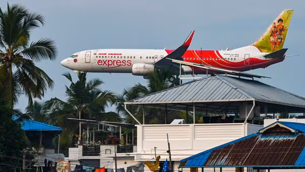 Air India Express تستأنف رحلاتها إلى الخليج مع تزايد التفاؤل بوقف إطلاق النار